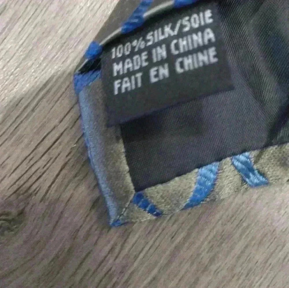 Pierre Cardin 100%  silk tie - Picture 2 of 6